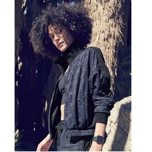 Athleta Brooklyn Bomber Zip Up Jacket Blue Python